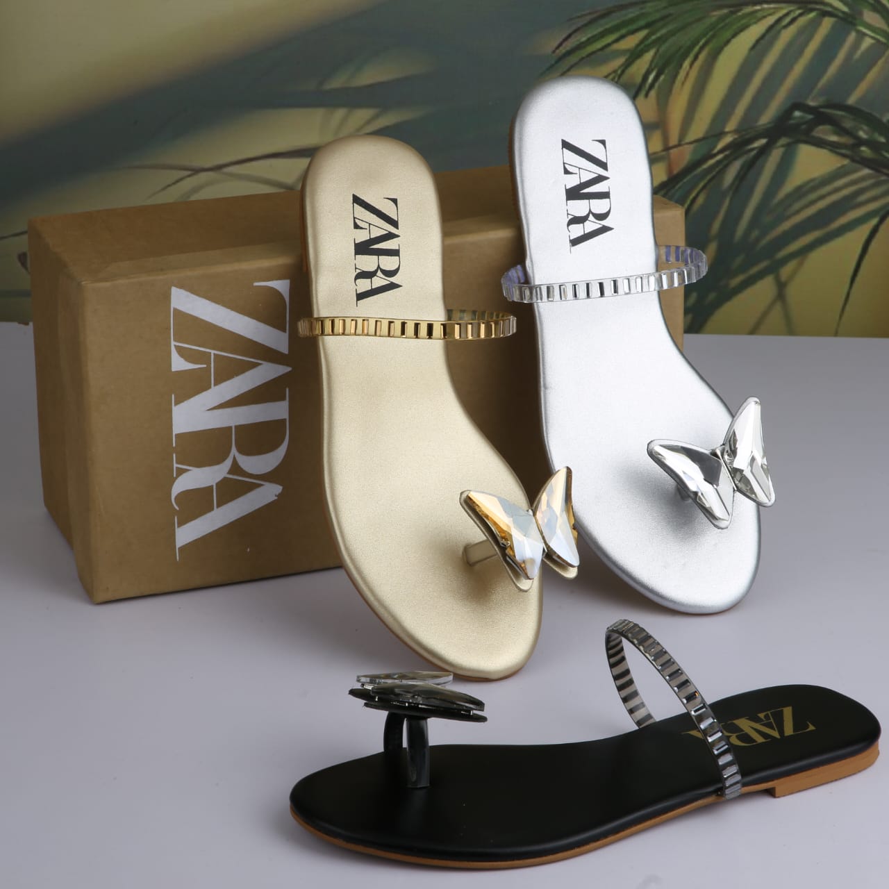 BUTTERFLY FLATS