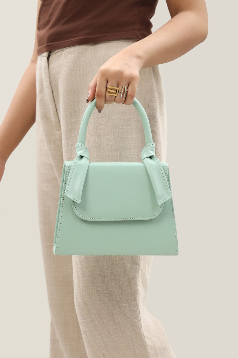 BRANDED SHOULDER BAGS